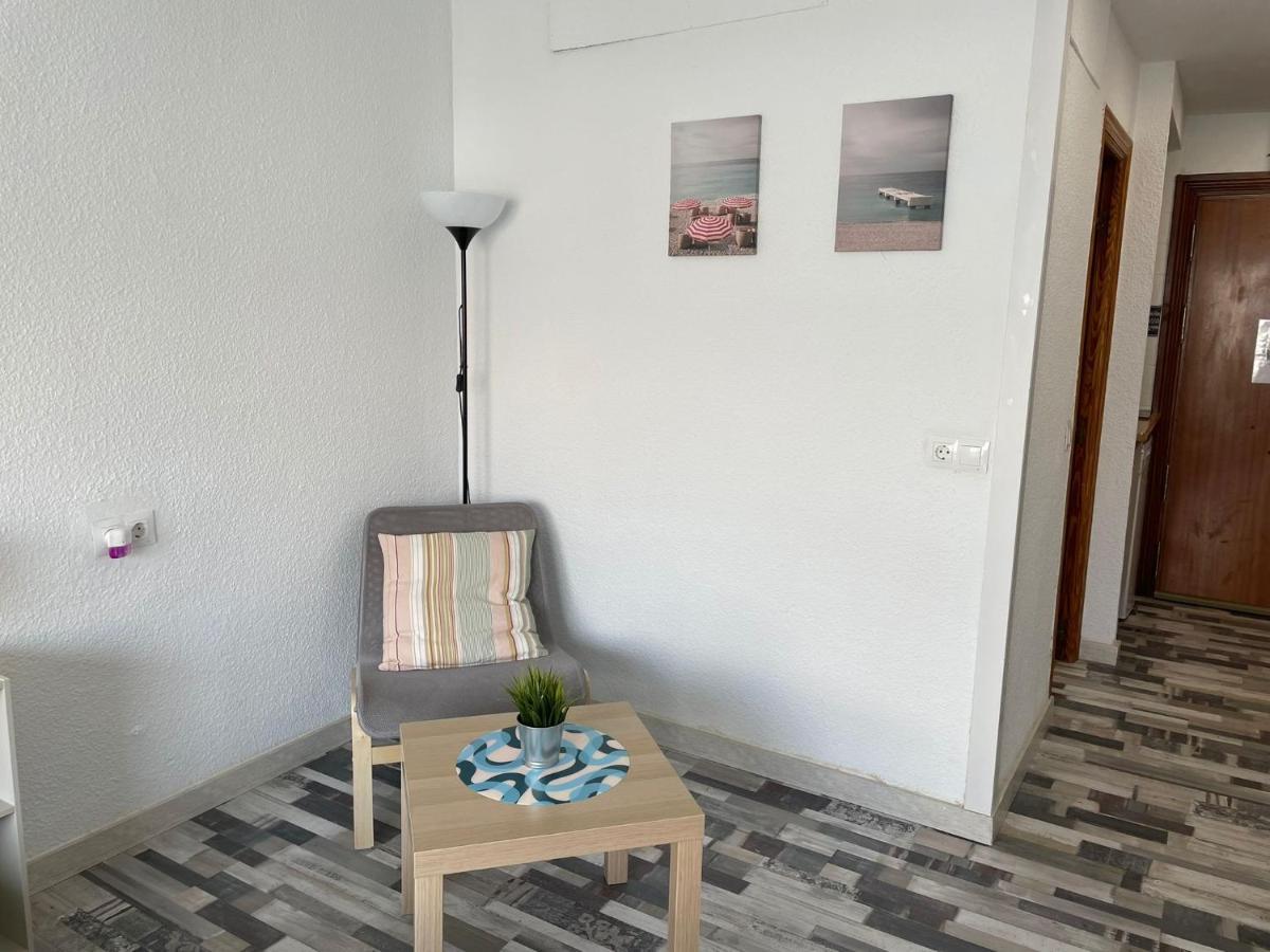 Confortable Estudio Con Terraza, Vistas A La Montana, Mar Y Mas Torremolinos Exterior foto